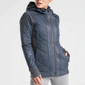 Athleta Whisper Featherless Jacket Black Medium